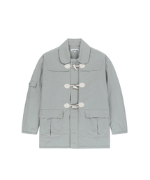 TUOMIO（トゥオミオ）の「DUFFLE PADDED COAT [LIGHT GREY]（ダッフルコート）」