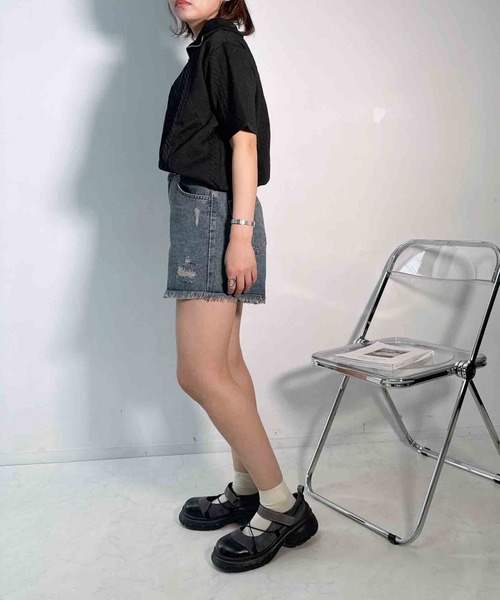 AS KNOW AS plus(アズノゥアズプラス)の「〇フリンジ加工デニムショートパンツ(デニムパンツ・レディース・ブラック系/ブルー系/サックスブルー系・FREE)」の16枚目の写真