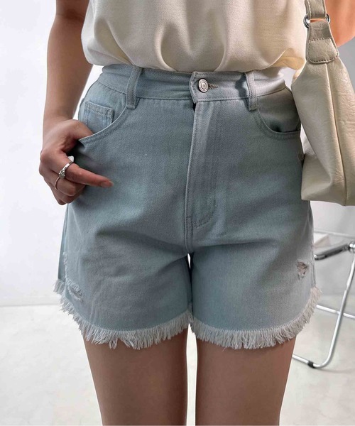 AS KNOW AS plus(アズノゥアズプラス)の「〇フリンジ加工デニムショートパンツ(デニムパンツ・レディース・ブラック系/ブルー系/サックスブルー系・FREE)」の20枚目の写真