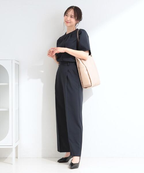 SHOO・LA・RUE(シューラルー)の「【吸水速乾/セットアップ可】洗濯後しわになりにくい タックブラウス(シャツ/ブラウス・レディース・ネイビー/グレー/ナチュラル・01/02/03/04)」の8枚目の写真