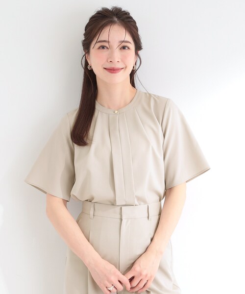 SHOO・LA・RUE(シューラルー)の「【吸水速乾/セットアップ可】洗濯後しわになりにくい タックブラウス(シャツ/ブラウス・レディース・ネイビー/グレー/ナチュラル・01/02/03/04)」の12枚目の写真