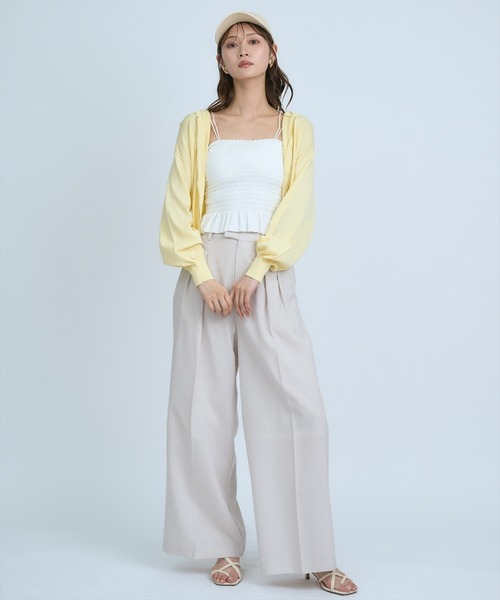 AND COUTURE(アンドクチュール)の「シアーワイドパンツ(その他パンツ・レディース・ベージュ/ネイビー/サックスブルー・SMALL/MEDIUM)」の2枚目の写真
