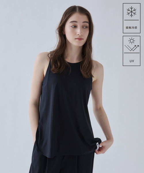LeSportsac(レスポートサック)の「【 紫外線対策 / UVカット / 接触冷感 】 サイドスリットタンクトップ(Tシャツ/カットソー・レディース・ブラック/ホワイト/ブルー・SMALL/MEDIUM)」の2枚目の写真