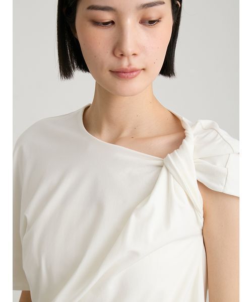 MIESROHE(ミースロエ)の「【洗える・持続冷感】【ICEDFABRIC+R】ツイストプルオーバー(Tシャツ/カットソー・レディース・ダークグレー/ライム/ホワイト・F)」の9枚目の写真