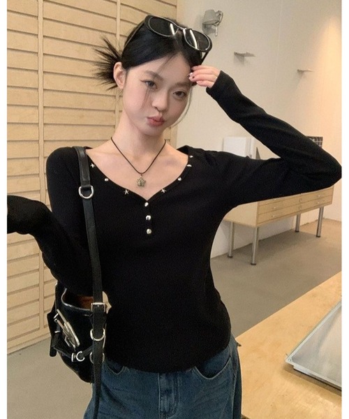 inst.ALL(インストール)の「スタースタッズワイドヘンリー風トップス(Tシャツ/カットソー・レディース・ブラック・M)」の9枚目の写真
