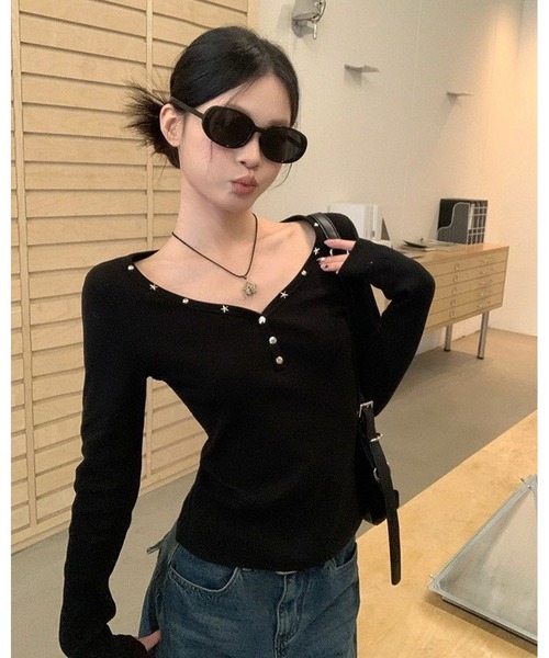 inst.ALL(インストール)の「スタースタッズワイドヘンリー風トップス(Tシャツ/カットソー・レディース・ブラック・M)」の13枚目の写真