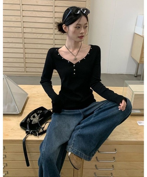 inst.ALL(インストール)の「スタースタッズワイドヘンリー風トップス(Tシャツ/カットソー・レディース・ブラック・M)」の16枚目の写真