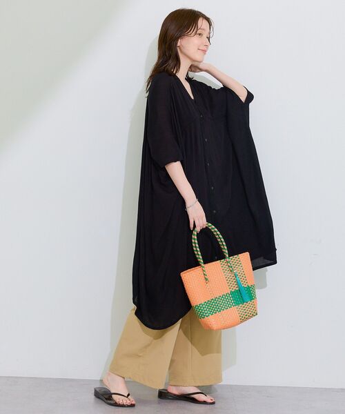 Green　Parks（グリーンパークス）の「ハシゴレースレーヨンクレープチュニック（チュニック・レディース・ネイビー/パープル/グリーン/ブラック・FREE）」の20枚目の写真