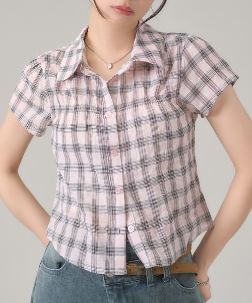apres jour mignon(アプレジュールミニョン)の「シャーリングシャツ(シャツ/ブラウス・レディース・ブルー/ブラウン系その他/アイボリー/ピンク・LARGE/フリー)」の4枚目の写真