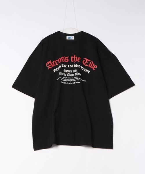 a.p.o.v.(エーピーオービー)の「a.p.o.v. ゴシックロゴプリントスーパーオーバーサイズコットンTシャツ(Tシャツ/カットソー・メンズ・ホワイト/ブラック・ONESIZE)」の5枚目の写真