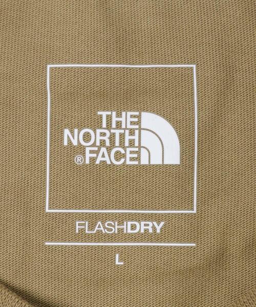 THE NORTH FACE（ザノースフェイス）の「THE NORTH FACE　SHORT-SLEEVE MOUNTAIN FLOWER T-SHIRTS（Tシャツ/カットソー・メンズ・カーキ/ホワイト/ダークグレー・MEDIUM/LARGE）」の20枚目の写真