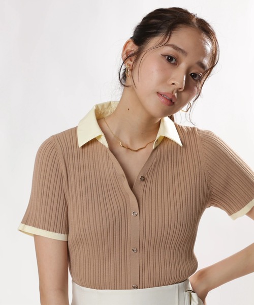 JUSGLITTY（ジャスグリッティー）の「半袖シャツカラーニット（ニット/セーター・レディース・ライトイエロー/グレイッシュベージュ/ネイビー/キャメル・2）」の4枚目の写真
