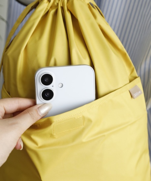 392 plusm(サンキューニプリュスエム)の「392plusm 392PLUSM PU KNAPSACK ムジ サンキューニプリュスエム PU ナップサック(バックパック/リュック・メンズ・レッド/ブルー/イエロー・ONE)」の9枚目の写真