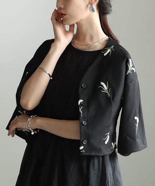 花柄刺繍ノーカラーシャツジャケット（ノーカラージャケット）｜Sawa a