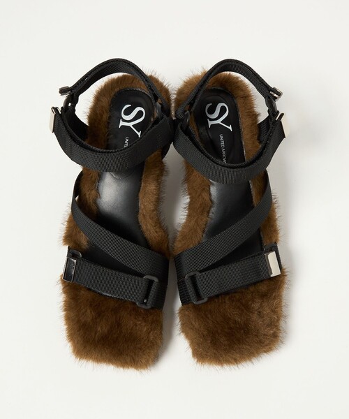 SY UNITED ARROWS(シーユナイテッドアローズ)の「<SY>メタルヒール フェイクファー サンダル50↑(サンダル・レディース・ブラック/ブラウン/ダークグレー・22cm/22.5cm/23cm/23.5cm/24cm/24.5cm/25cm)」の5枚目の写真