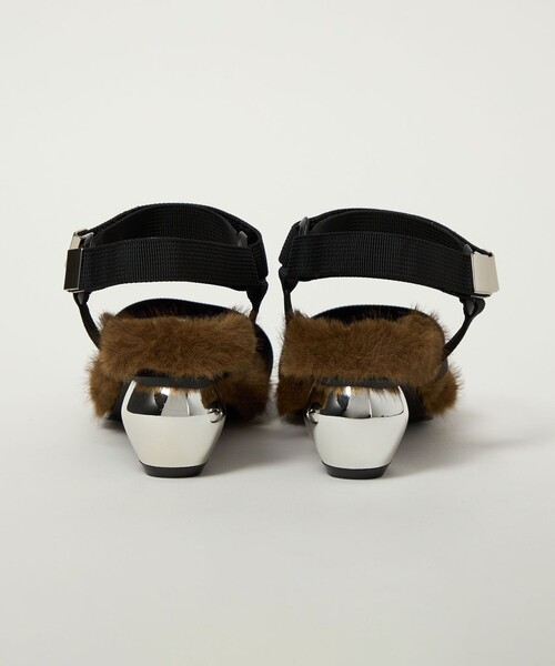 SY UNITED ARROWS(シーユナイテッドアローズ)の「<SY>メタルヒール フェイクファー サンダル50↑(サンダル・レディース・ブラック/ブラウン/ダークグレー・22cm/22.5cm/23cm/23.5cm/24cm/24.5cm/25cm)」の7枚目の写真
