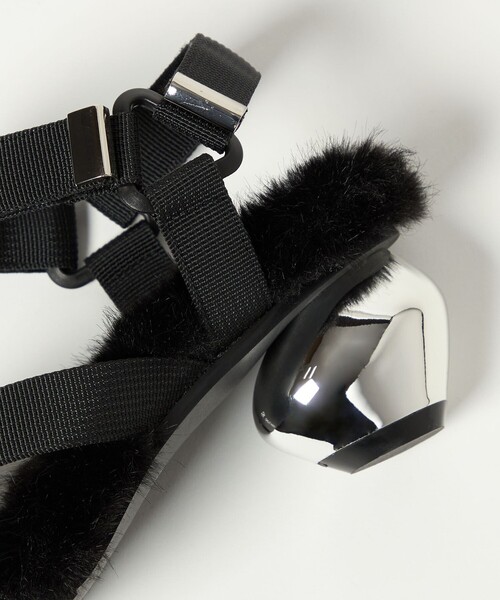SY UNITED ARROWS(シーユナイテッドアローズ)の「<SY>メタルヒール フェイクファー サンダル50↑(サンダル・レディース・ブラック/ブラウン/ダークグレー・22cm/22.5cm/23cm/23.5cm/24cm/24.5cm/25cm)」の14枚目の写真