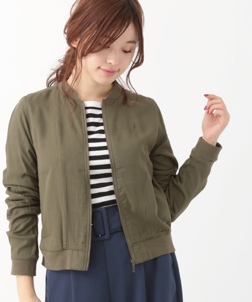 earth music&ecology（アースミュージックアンドエコロジー）の「【2016Spring】ライトリブブルゾン（ブルゾン・レディース・カーキ/キャメル/ネイビー・MEDIUM/SMALL）」の2枚目の写真