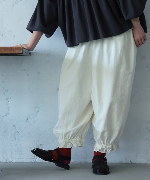 soulberry（ソウルベリー）の「ちょこっとフリルなパンツ（その他パンツ・レディース・キナリ・5L/4L/3L/LL/L/M）」の2枚目の写真