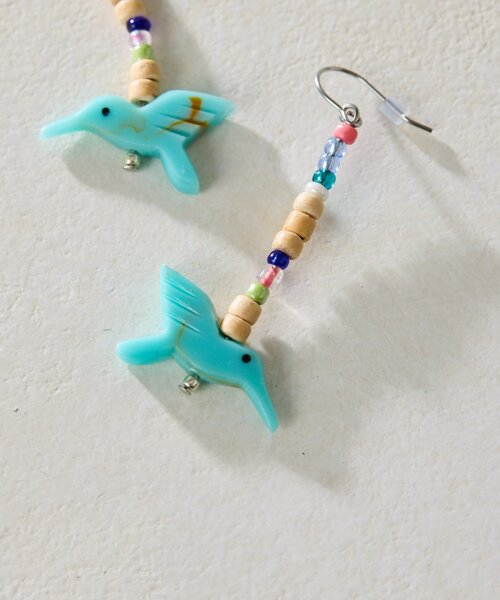 ear PAPILLONNER(イアパピヨネ)の「ターコイズハチドリピアス(ピアス(両耳用)・レディース・ブルー系その他・FREE)」の6枚目の写真