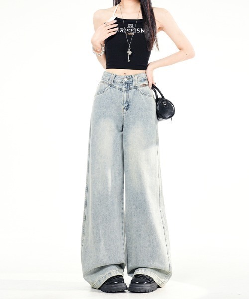 AMAJI(アマジ)の「ワイドデニムパンツ(デニムパンツ・レディース・ライトブルー・SMALL/MEDIUM/LARGE/X-LARGE)」の1枚目の写真