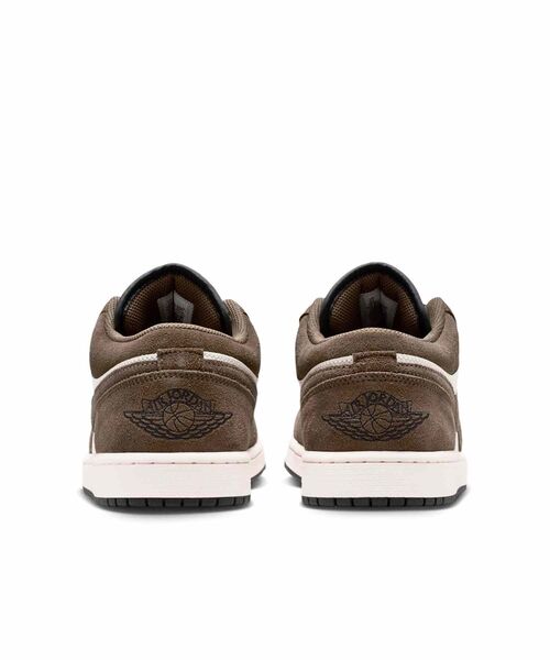 JORDAN BRAND（ジョーダンブランド）の「エア ジョーダン 1 LOW メンズシューズ / Air Jordan 1 Low Men's Shoes 553558-200 Palomino（スニーカー・メンズ・ブラウン系その他2・30/29.5/28.5/26/25.5/25/29/28/27.5/27/26.5）」の8枚目の写真