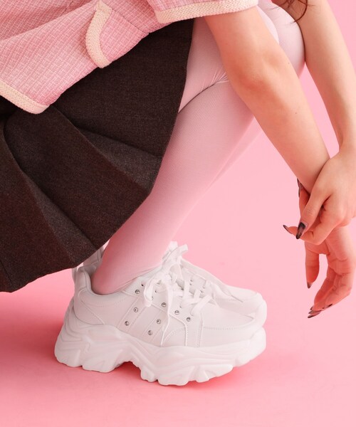 cs T&P(シーエスティーアンドピー)の「厚底キラキラスニーカー(スニーカー・レディース・ホワイト/ブラック・M/S/LL/L/XL)」の1枚目の写真