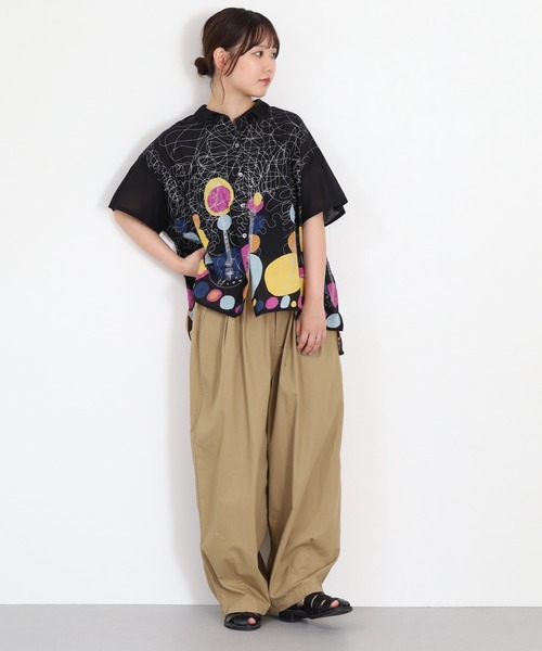 KILKI(キルキー)の「kilki 半袖オーバーサイズブラウス ギター(シャツ/ブラウス・レディース・ブラック系/オレンジ系・FREE)」の8枚目の写真