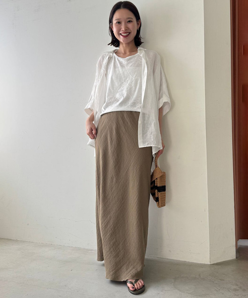 SLOBE IENA(スローブイエナ)の「《追加/シリーズあり》リネンコットンBOXシャツ(シャツ/ブラウス・レディース・ネイビー/ホワイト/ベージュ/ピンク・FREE)」の17枚目の写真