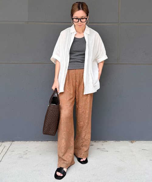SLOBE IENA(スローブイエナ)の「《追加/シリーズあり》リネンコットンBOXシャツ(シャツ/ブラウス・レディース・ネイビー/ホワイト/ベージュ/ピンク・FREE)」の19枚目の写真