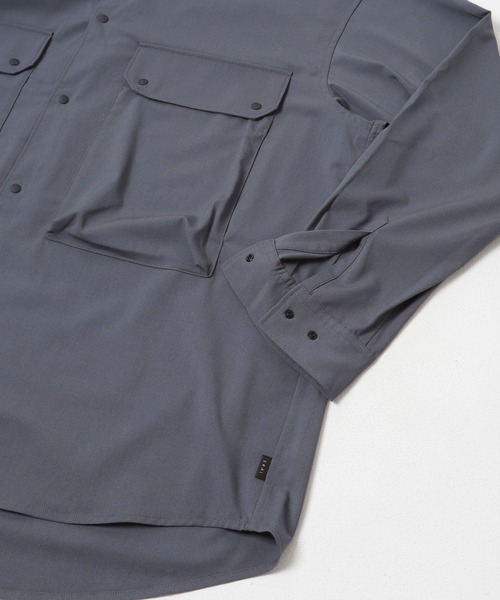 EKAL(エカル)の「『UVカット/静電気防止/イージーケア』SMOOTH WOOLYLIKE LONG-SLEEVE SHIRTS(シャツ/ブラウス・メンズ・チャコールグレー/ブラック/ブラウン・MEDIUM/LARGE)」の12枚目の写真