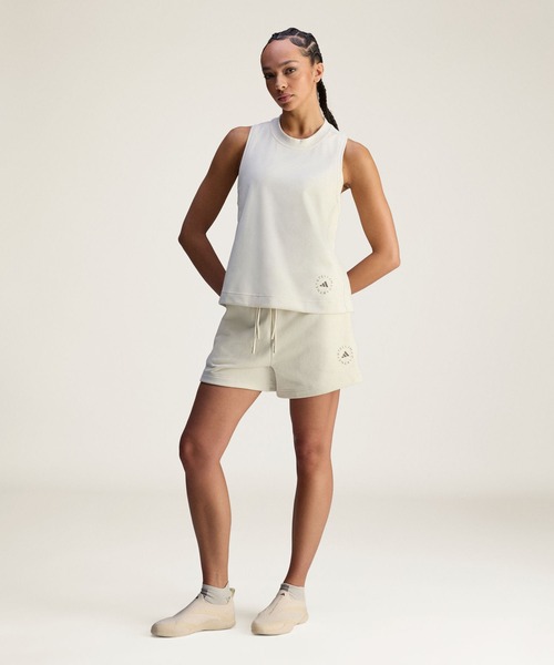 adidas by Stella McCartney(アディダスバイステラマッカートニー)の「adidas by Stella McCartney ロゴ タンクトップ / ヨガウェア【adidas by Stella McCartney】 / アディダス adidas(タンクトップ・レディース・ベージュ系その他・SMALL/MEDIUM/LARGE/X-LARGE/XX-LARGE)」の3枚目の写真