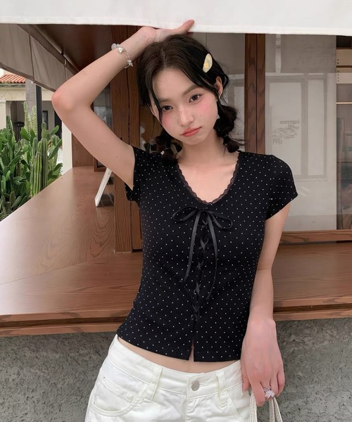 AVYL（アヴィル）の「バレエコアフロントリボンドット柄半袖タイトTシャツ（Tシャツ/カットソー・レディース・ブラック・M）」の4枚目の写真