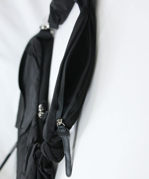 Gready Brilliant（グレディブリリアン）の「Estomac Bag（ショルダーバッグ・レディース・ブラウン/ブラック・FREE）」の12枚目の写真
