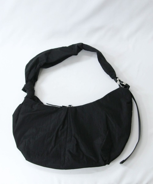 Gready Brilliant（グレディブリリアン）の「Estomac Bag（ショルダーバッグ・レディース・ブラウン/ブラック・FREE）」の4枚目の写真