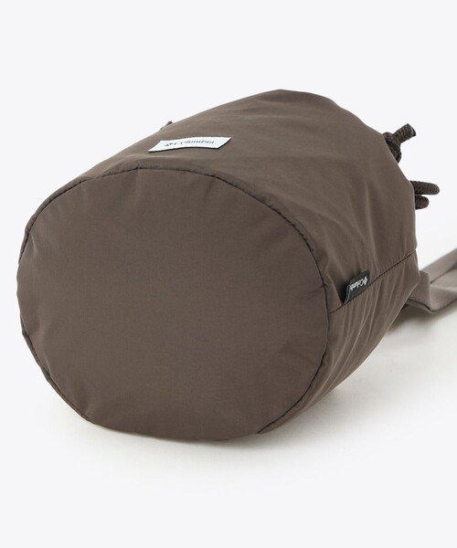 Columbia(コロンビア)の「撥水 Columbia/ バイサイドドローストリングショルダー /コロンビア(ショルダーバッグ・レディース・ブラック/ブラウン/グリーン・ONE SIZE)」の18枚目の写真