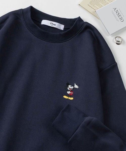 Disney(ディズニー)の「【71】【Disney/ディズニー】ミッキーマウス 胸ワンポイント刺繍 裏起毛 スウェット/トレーナー/レディース(S)(スウェット・レディース・グレー/ネイビー/ホワイト/ピンク・L/M)」の4枚目の写真