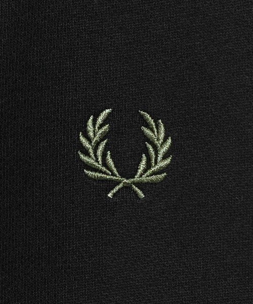 FRED PERRY(フレッドペリー)の「<FRED PERRY>クルーネック 長袖 スウェット(スウェット・メンズ・ダークオレンジ/ブラック/オリーブ・XL/L/M)」の19枚目の写真