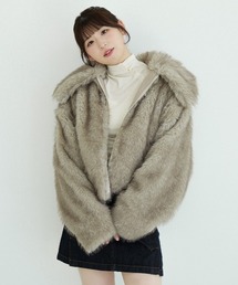 フェイクファーショートジャケット