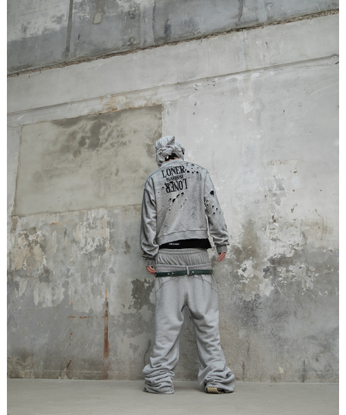 ROARINGRAD(ロアリングラド)の「クロスダメージスウェットシャツグレー(スウェット・レディース・その他・MEDIUM/LARGE)」の4枚目の写真
