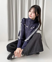 an another angelus（アンアナザーアンジェラス）の「ローズ刺繍トラックジャケット/fint フィント（ブルゾン）」