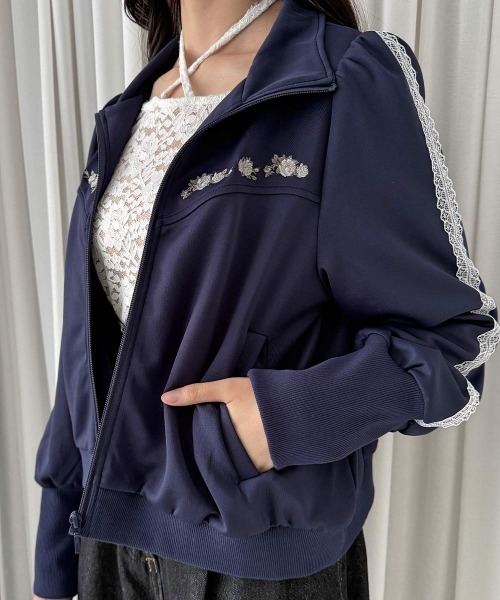 an another angelus（アンアナザーアンジェラス）の「ローズ刺繍トラックジャケット/fint フィント（ブルゾン・レディース・ネイビー/カーキ・FREE）」の12枚目の写真