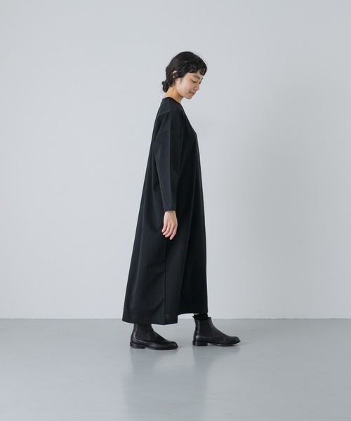 かぐれ(カグレ)の「『2サイズ展開』ストレートワイドカットワンピース(ワンピース・レディース・ブラック・0/1)」の4枚目の写真