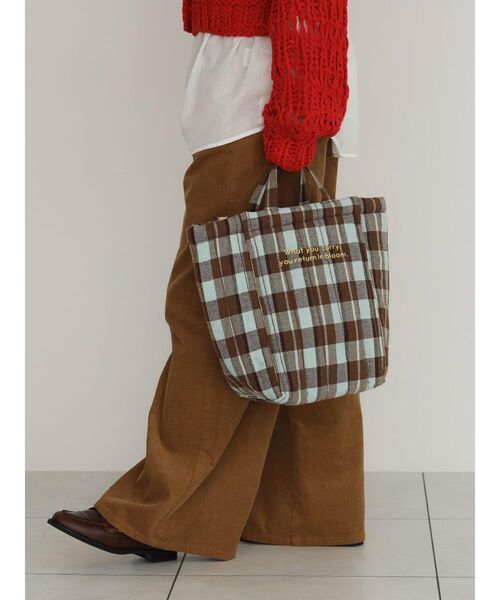 FIKA.(フィーカ)の「Multi-check quilting tote bag(ショルダーバッグ・レディース・ピンク/ミント・FREE)」の11枚目の写真