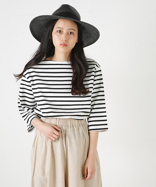 MOUSSY（マウジー）の「COTTON LOOSE BORDER TOPS（Tシャツ/カットソー・レディース・ダークネイビー/ホワイト系その他/ホワイト/ブラウン/ライトブラック・FREE）」の3枚目の写真