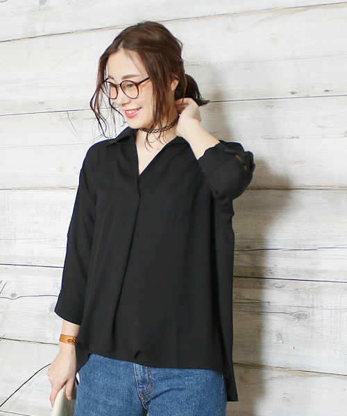 reca(レカ)の「7分袖スキッパーシフォンシャツ(シャツ/ブラウス・レディース・ブラック/カーキ/レッド/オフホワイト・M)」の2枚目の写真