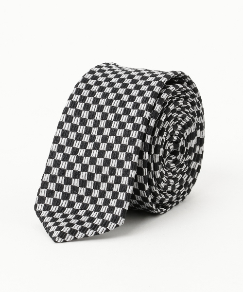 ARCADE（アーケード）の「日本製 モード キレイめ スリム ネクタイ（ネクタイ・メンズ・ブラック系その他2/グレー系その他/ブルー系その他2/ブルー系その他3/ブルー系その他4/ブルー系その他5/ブラック×ホワイト/グレー系その他2/グレー系その他3/ブルー系その他/ブラック系その他/レッド系その他/グレー/ホワイト/ブラック系その他3/ブルー系その他6・FREE）」の3枚目の写真