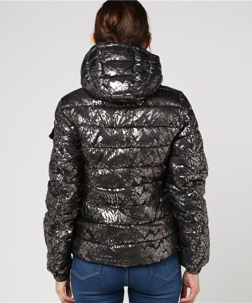 Desigual（デシグアル）の「「Desigual/デシグアル」アウター（ダウンジャケット/コート・レディース・ブラック・38/40/42/44）」の8枚目の写真