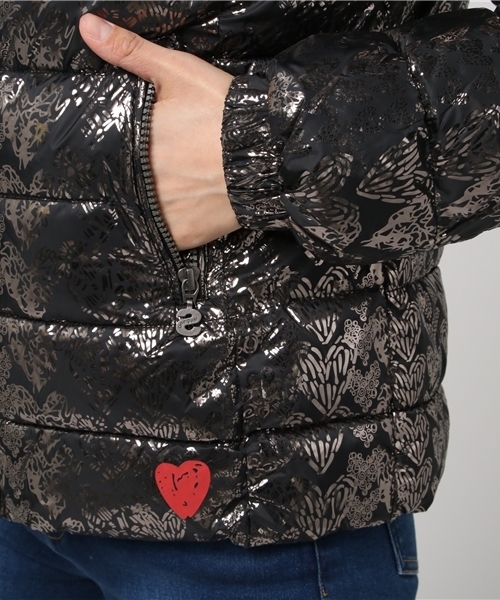 Desigual（デシグアル）の「「Desigual/デシグアル」アウター（ダウンジャケット/コート・レディース・ブラック・38/40/42/44）」の5枚目の写真