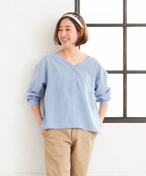 un dix cors（アンディコール）の「デコルテシャツブラウス（シャツ/ブラウス・レディース・ブルー/ホワイト/イエロー・ﾌﾘ-）」の3枚目の写真